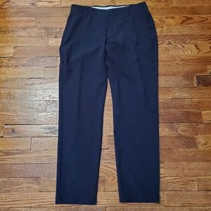 Under Armour women's black Heatgear pants, Size 10, golf pants